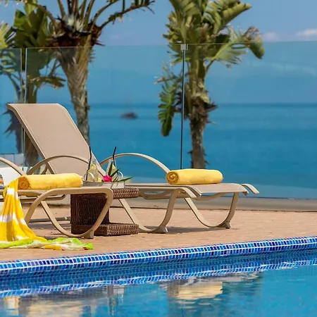 Paradise Beachfront *