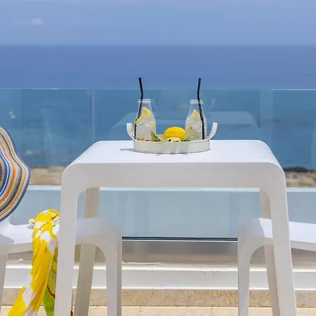 Paradise Beachfront * Paralimni