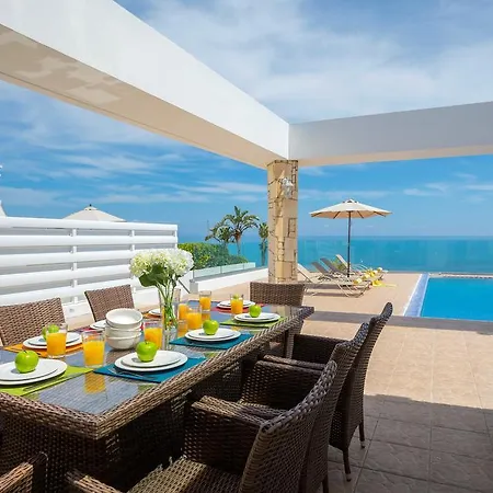 Paradise Beachfront וילה