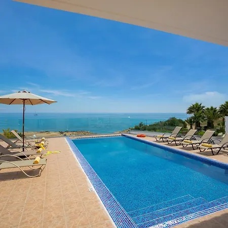 别墅 Paradise Beachfront